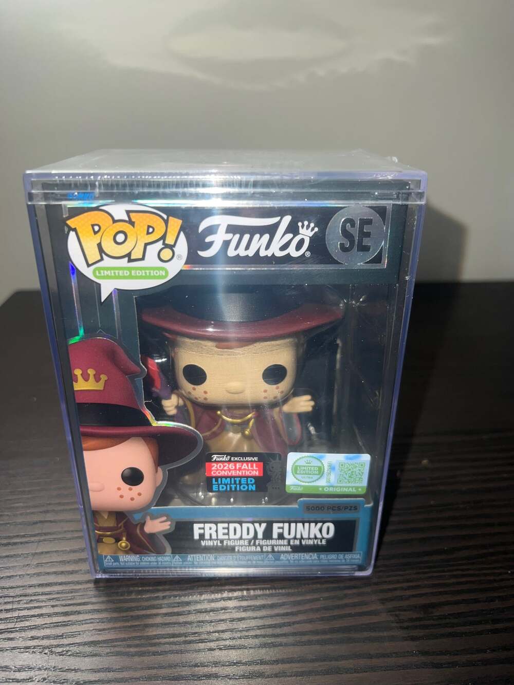 NEW IN HAND ULTRA LE SPECIAL EDITION EXCLUSIVE Wizard Freddy Funko w/ Staff Pop